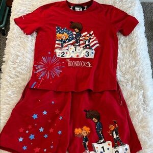 The Boondocks T shirt and shorts set Size Large